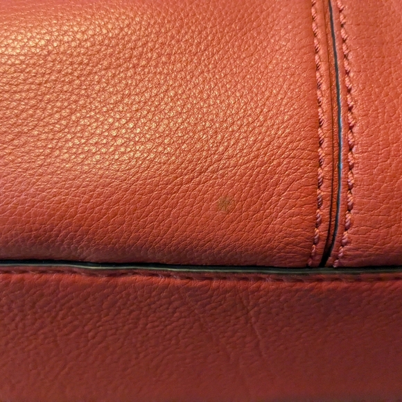 Tumi Leather Tote Shoulder Bag Like with Dust Bag - Picture 13 of 16